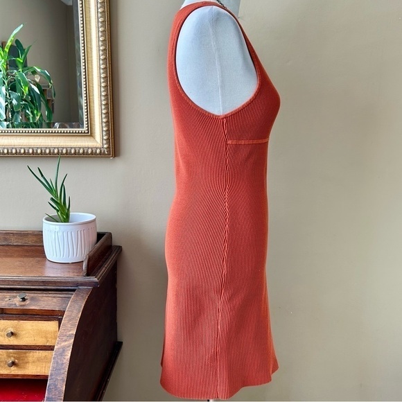Aritzia Babaton Deep V Dress Ribbed Sleeveless Mini Pumpkin Orange Size Large - Picture 9 of 16